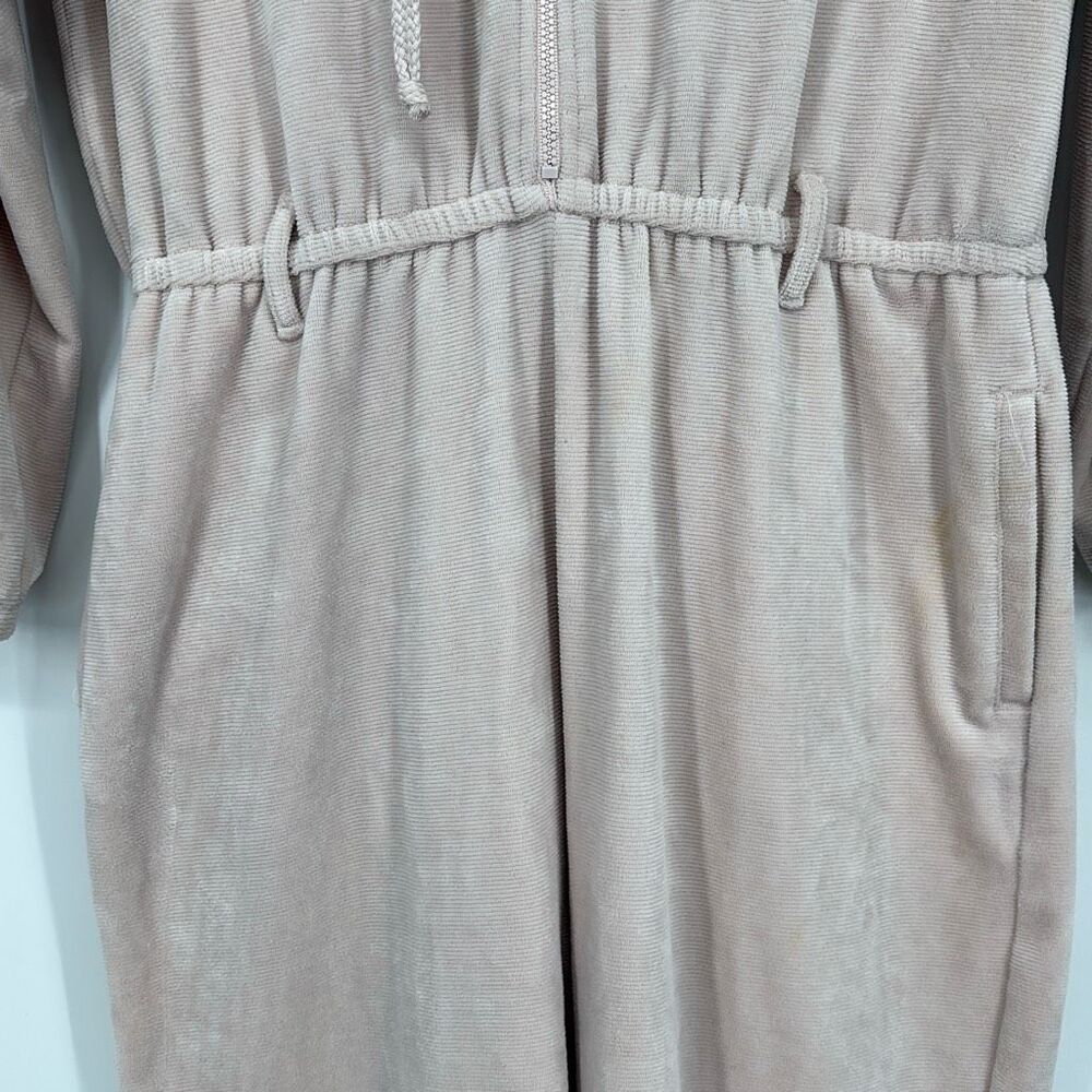 SATURDAY SUNDAY x ANTHROPOLOGIE | Pink Cozy Ribbed Velvet Hooded Jumpsuit | Smal - Picture 4 of 14